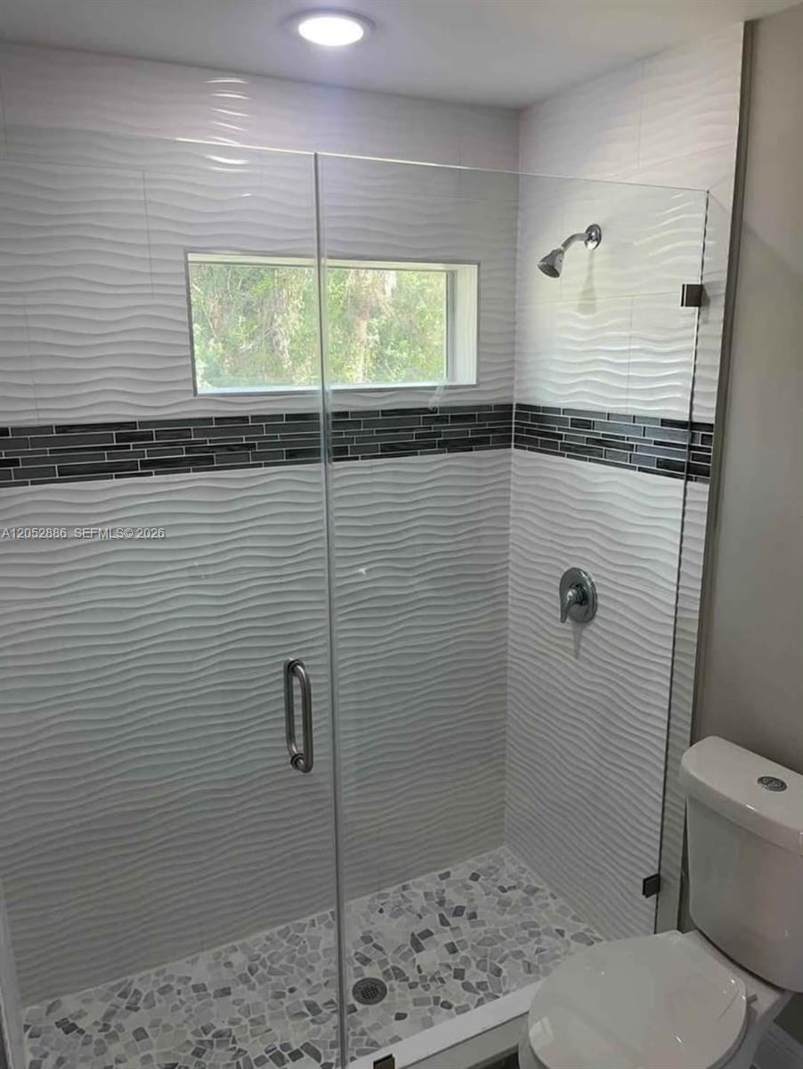 2225/2227 Snead Drive Property Photo 8