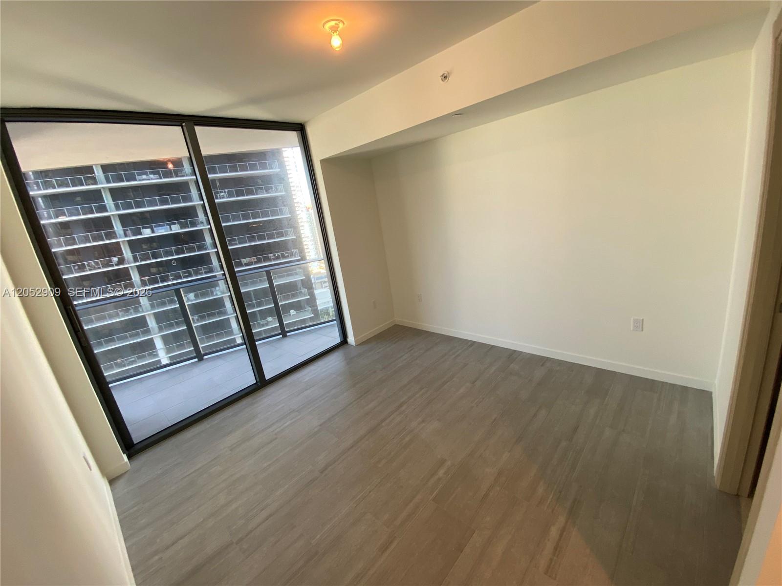 1000 Brickell Plaza 3309 Property Photo 6