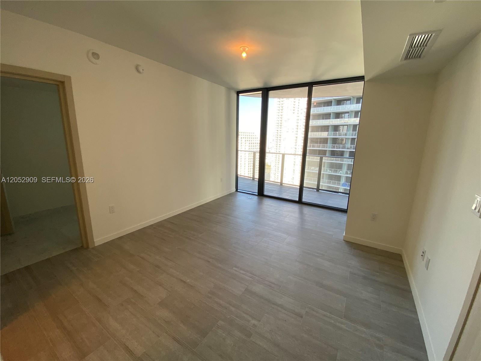 1000 Brickell Plaza 3309 Property Photo 12