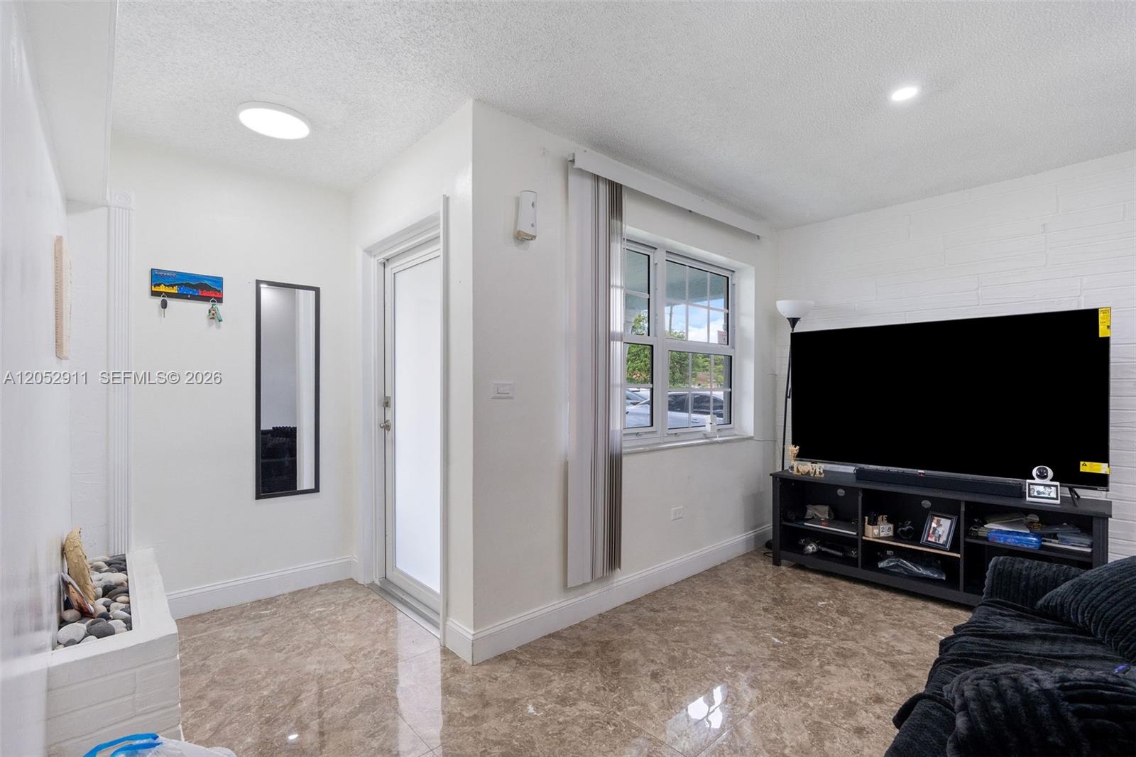 7501 Granada Boulevard Property Photo 4