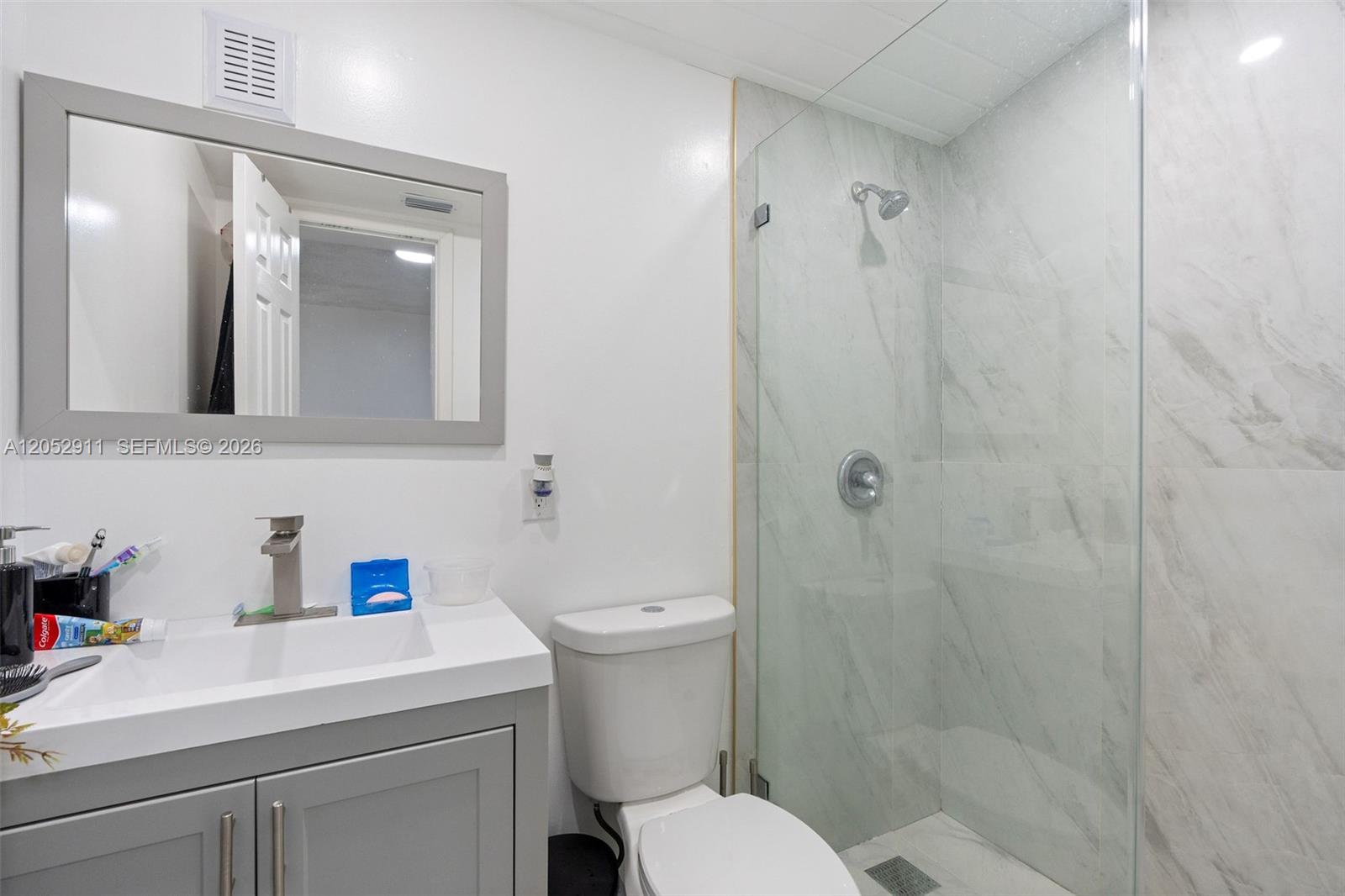 7501 Granada Boulevard Property Photo 8