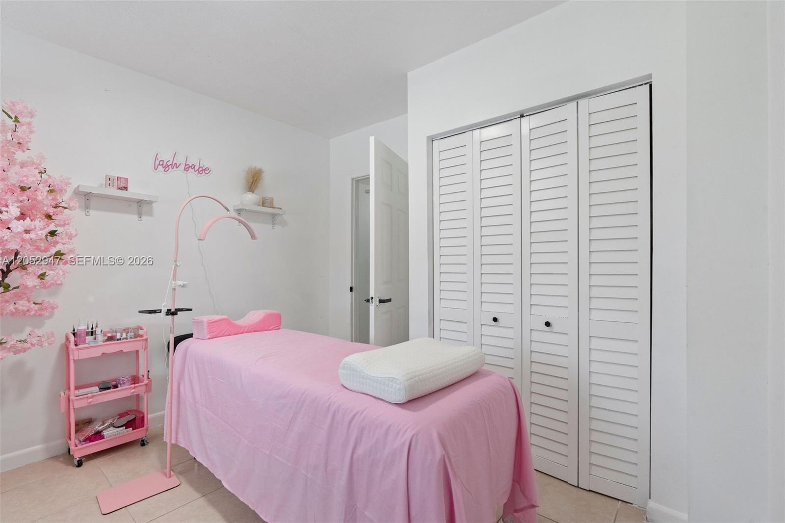 7933 Madeira Street Property Photo 19