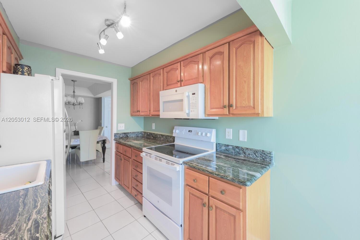 3590 S Ocean Boulevard 707 Property Photo 10