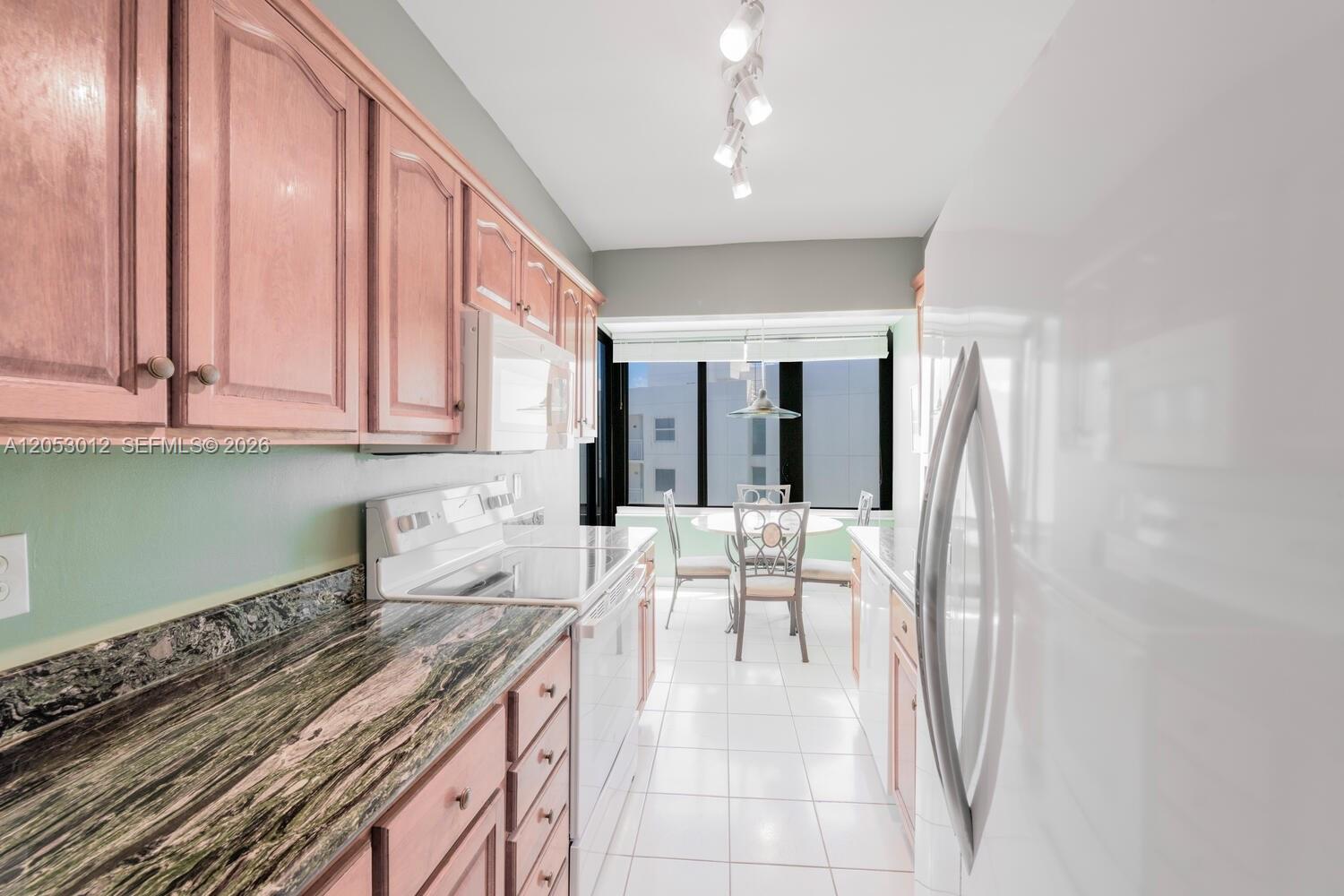3590 S Ocean Boulevard 707 Property Photo 12