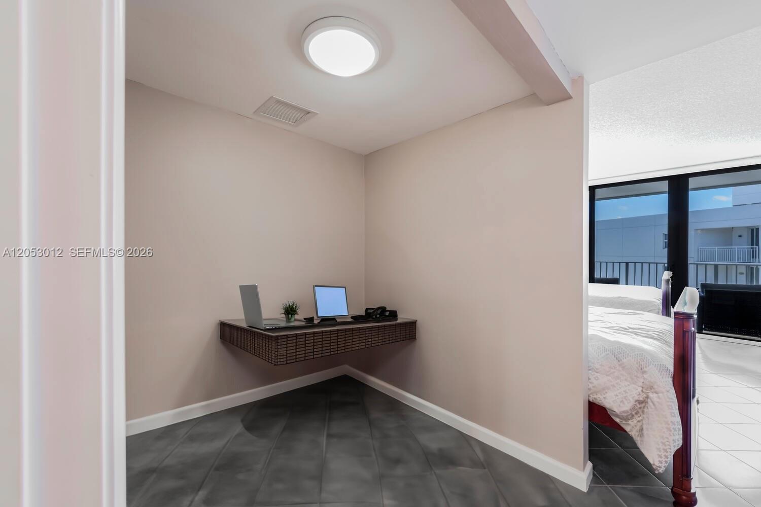 3590 S Ocean Boulevard 707 Property Photo 23