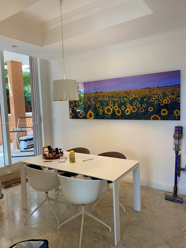 A12053016 Property Photo 20