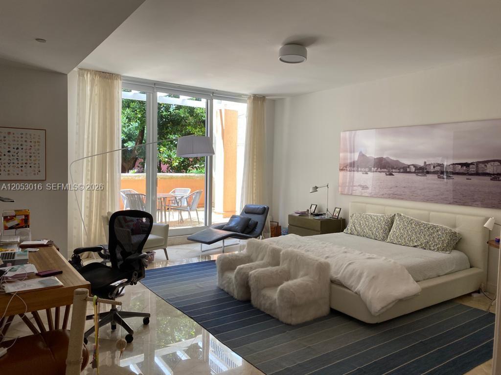 A12053016 Property Photo 25
