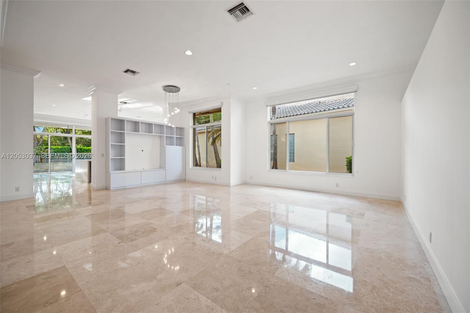 2497 Bay Isle Drive Property Photo 10