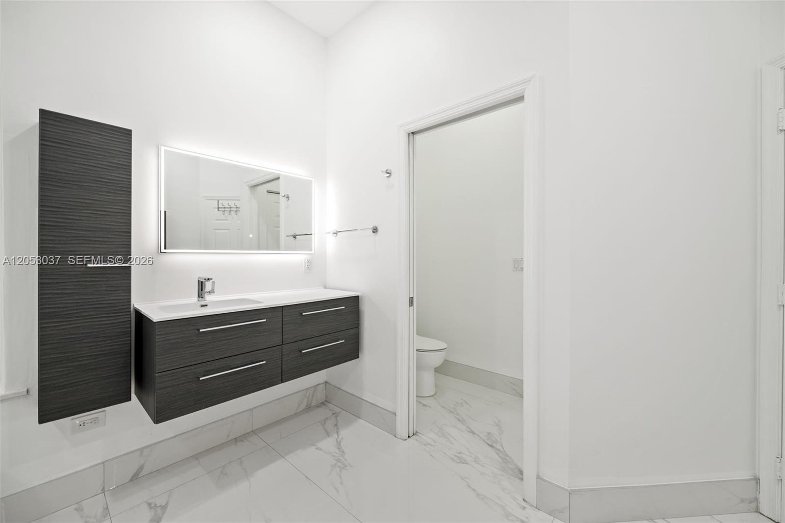 2497 Bay Isle Drive Property Photo 18