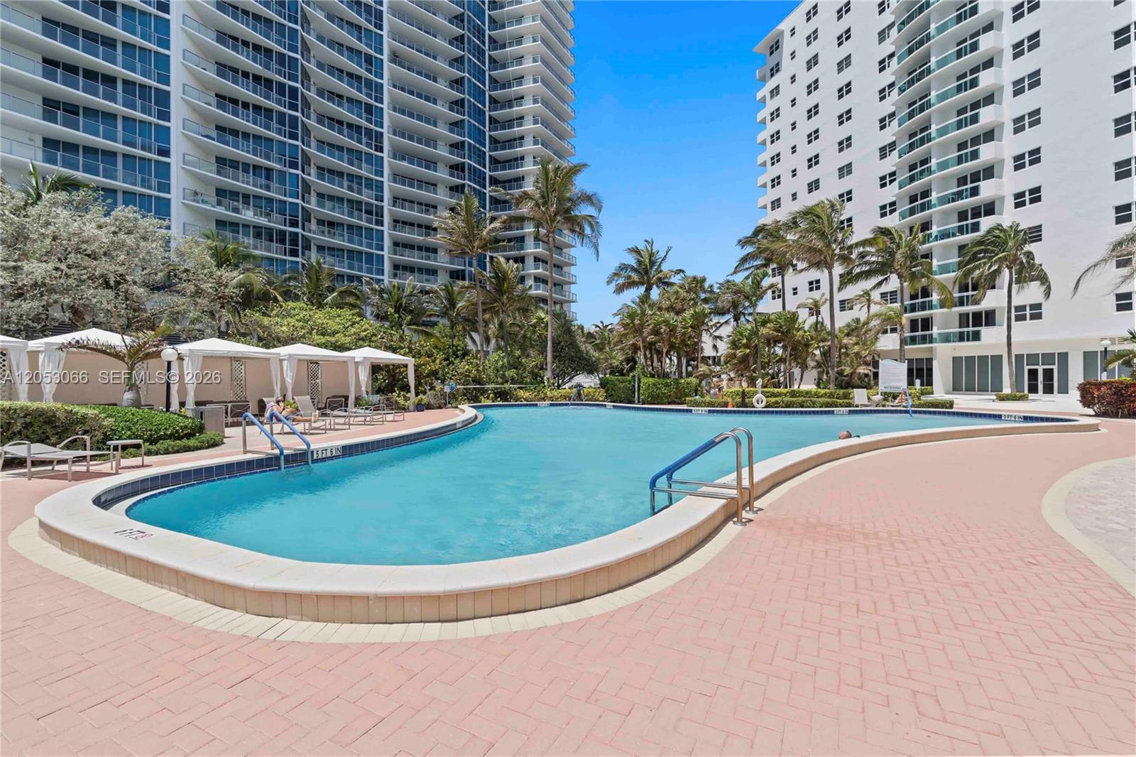 3000 S Ocean Drive 1516 Property Photo 28