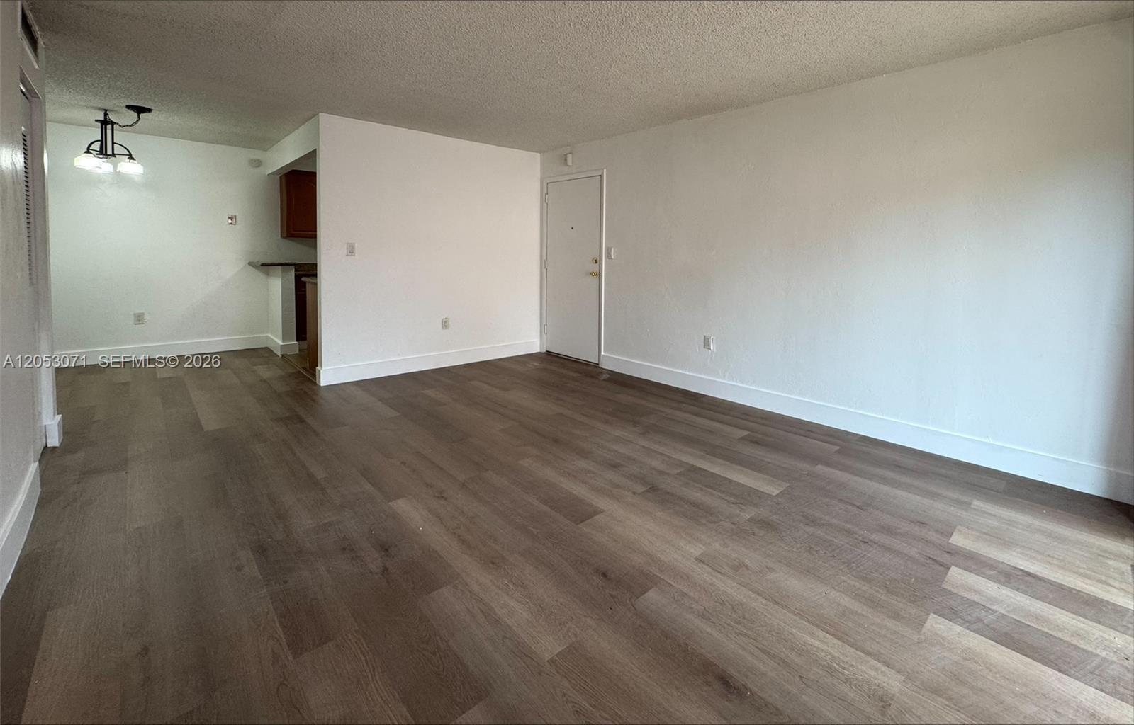 7208 Fairway Drive I14 Property Photo 2