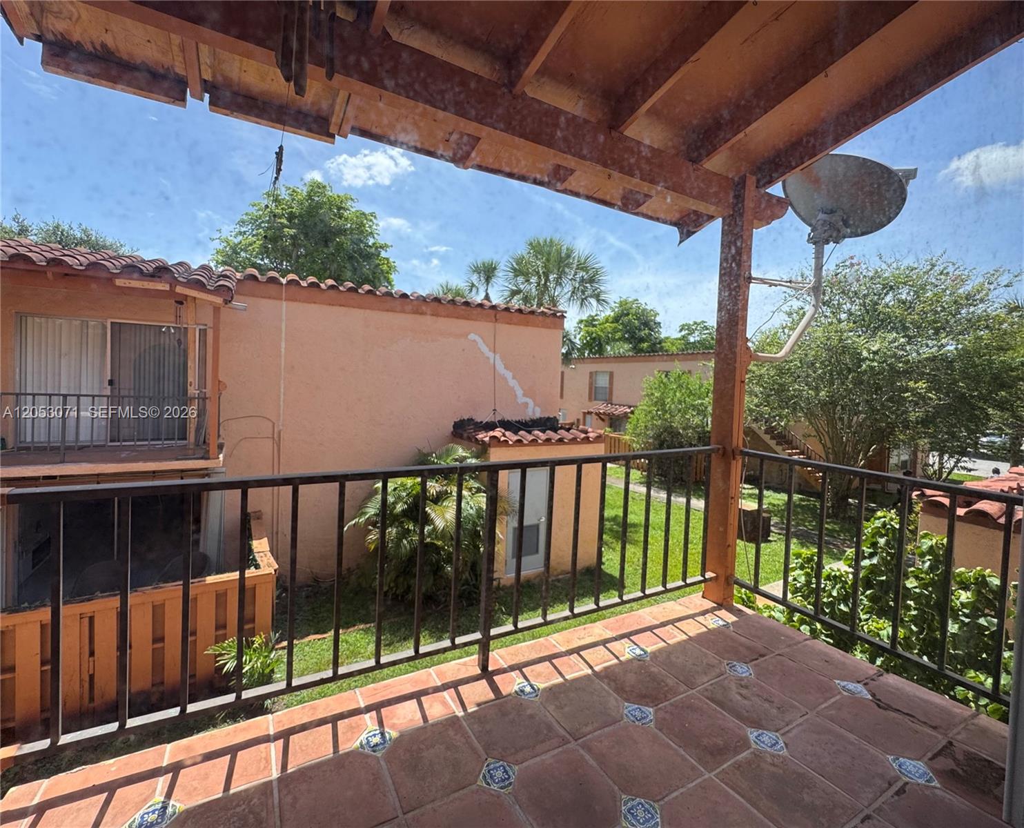 7208 Fairway Drive I14 Property Photo 10