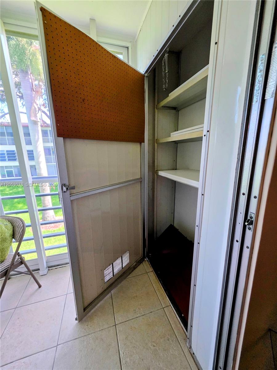 529 Fanshaw M 529 Property Photo 16