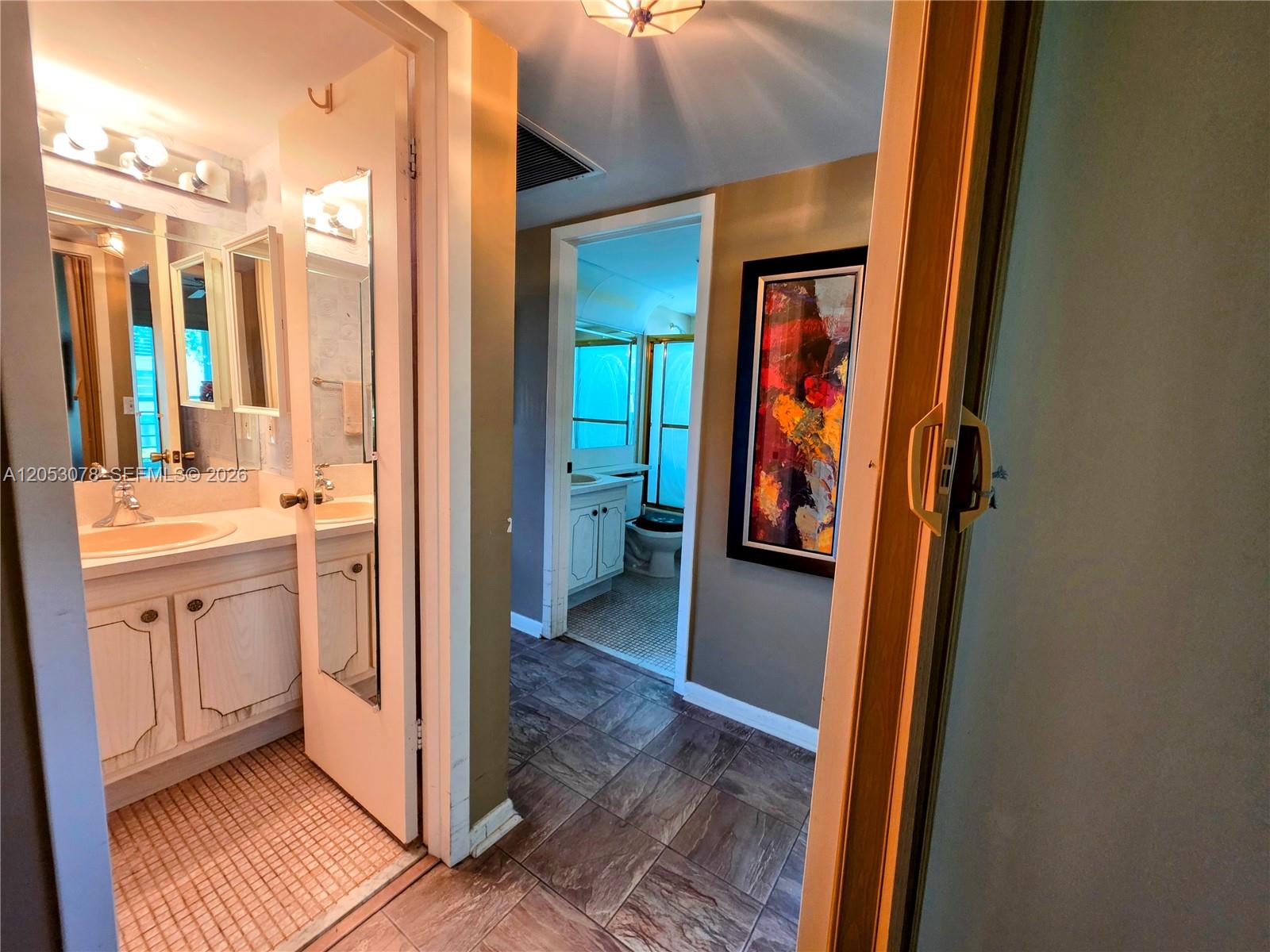 529 Fanshaw M 529 Property Photo 19