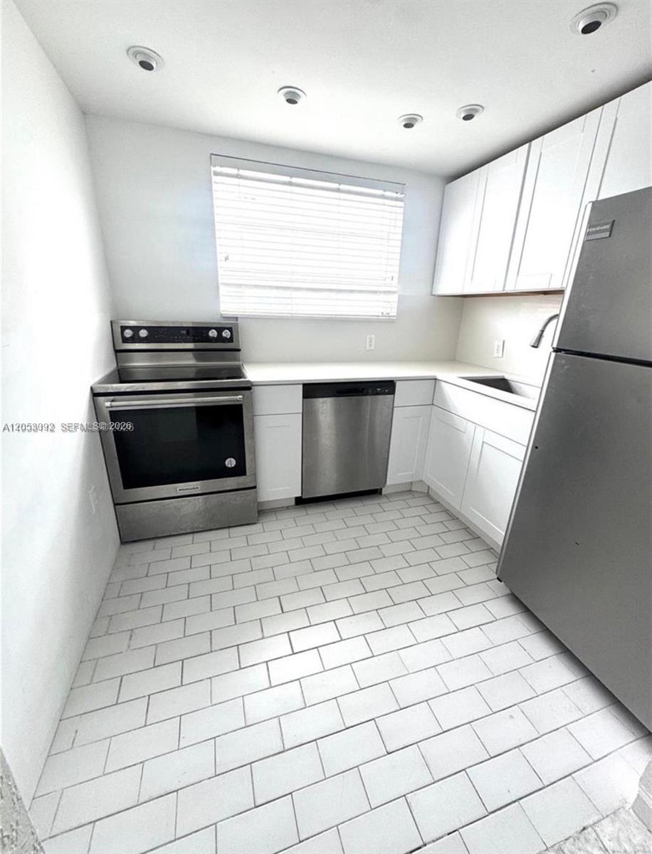 1211 Pennsylvania Avenue E2 Property Photo 2