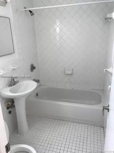 1235 Euclid Avenue 8 Property Photo 4