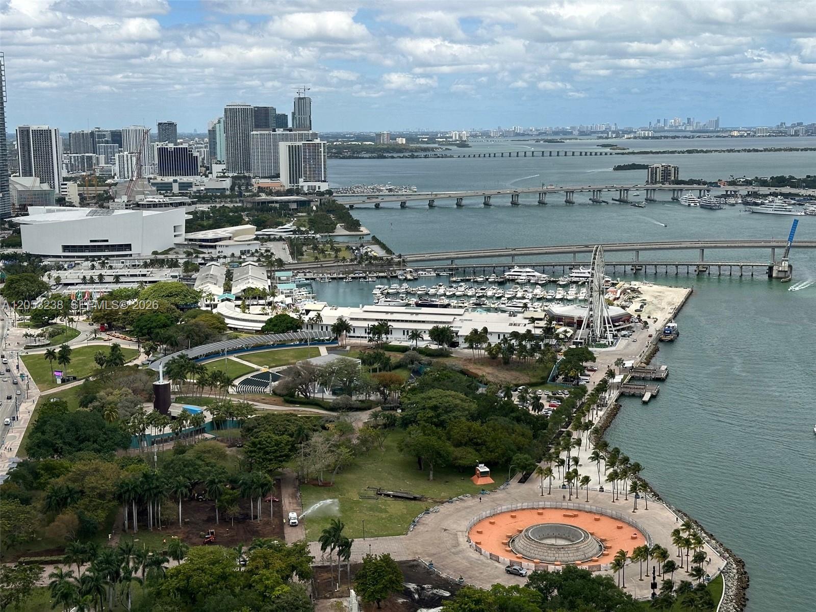 325 S Biscayne Boulevard 4320 Property Photo 1