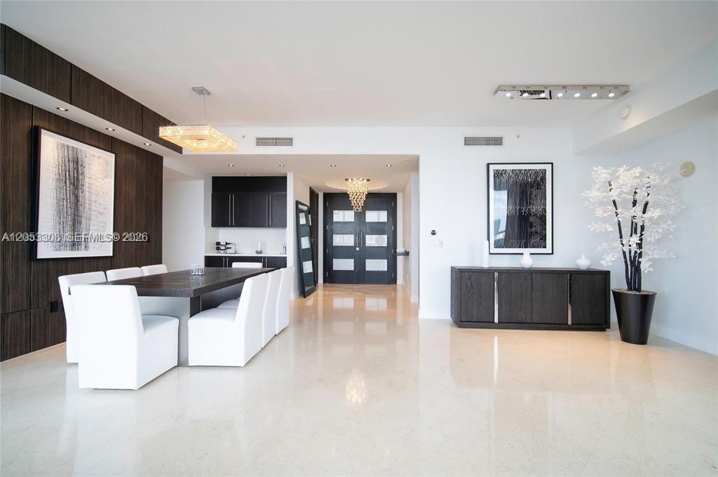18101 Collins Avenue 1101 Property Photo 4