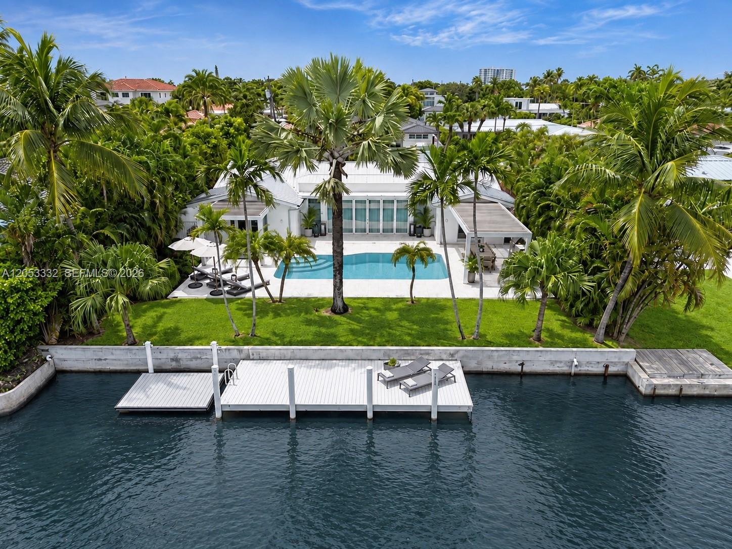 2273 Bayview Lane