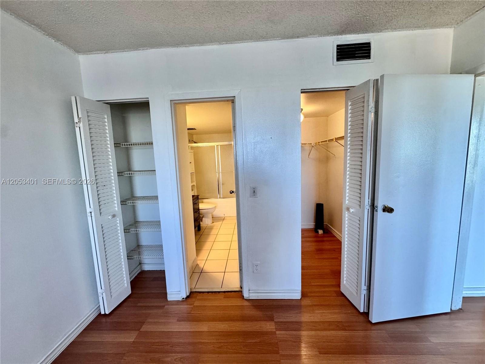 13499 Biscayne Boulevard 703 Property Photo 6