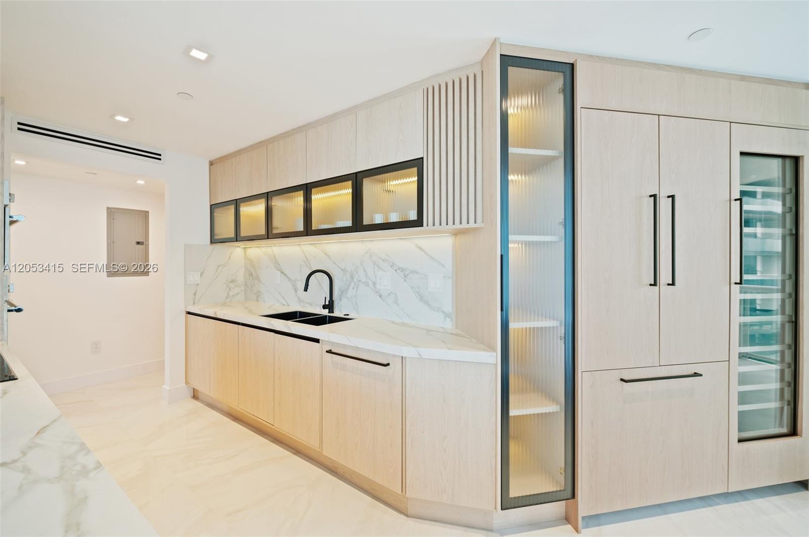 18671 Collins Avenue 2103 Property Photo 8