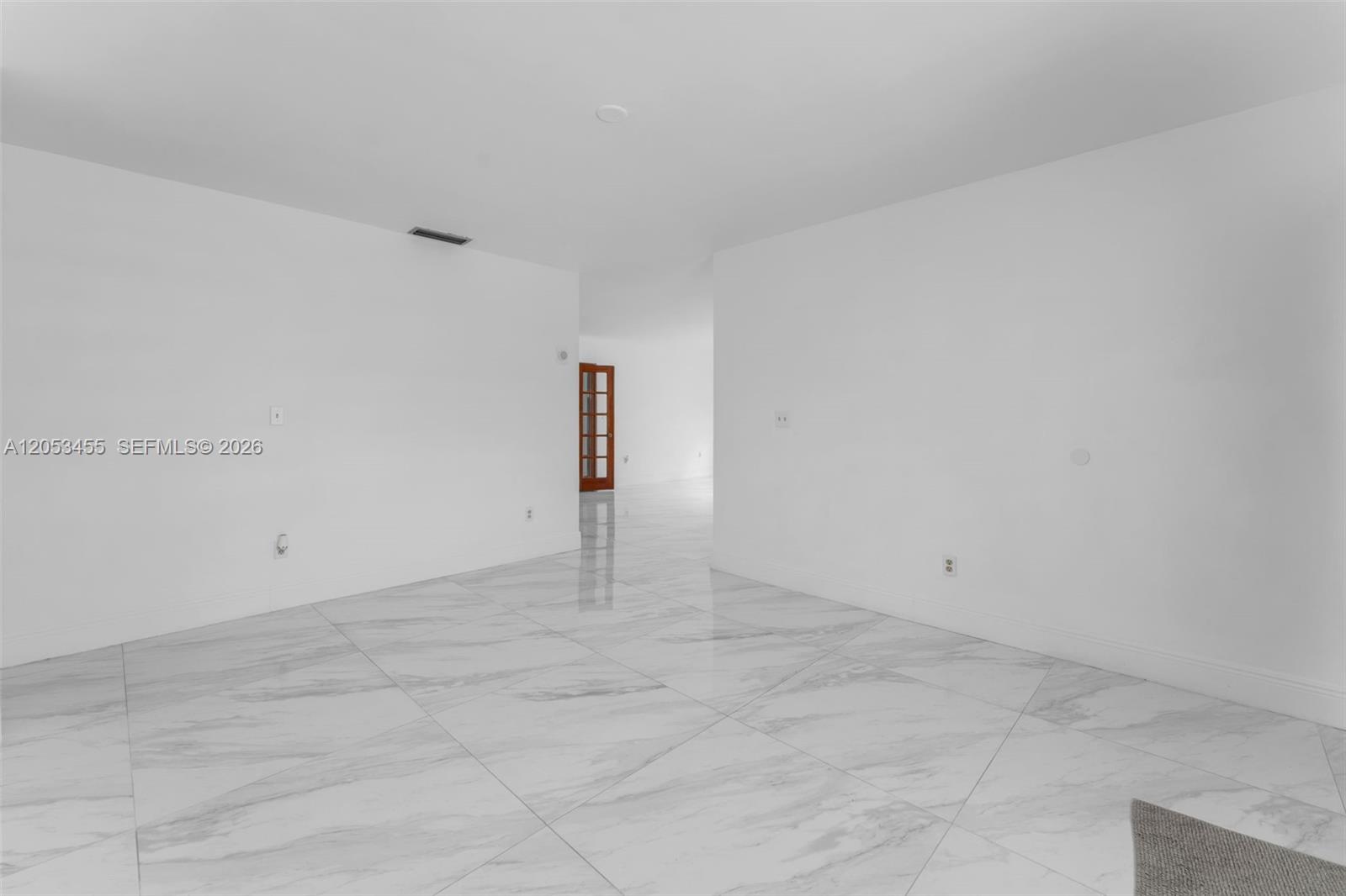 2900 Sw 98th Avenue Property Photo 13