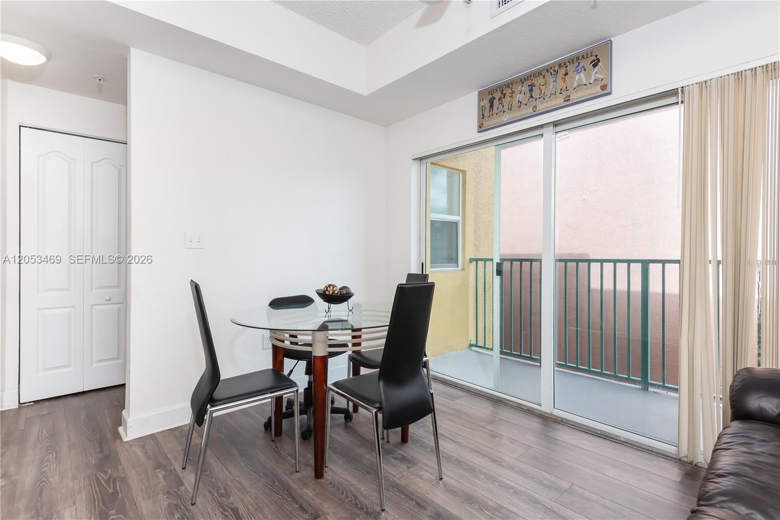 A12053469 Property Photo 14