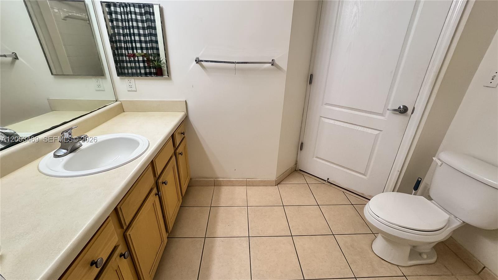A12053469 Property Photo 21
