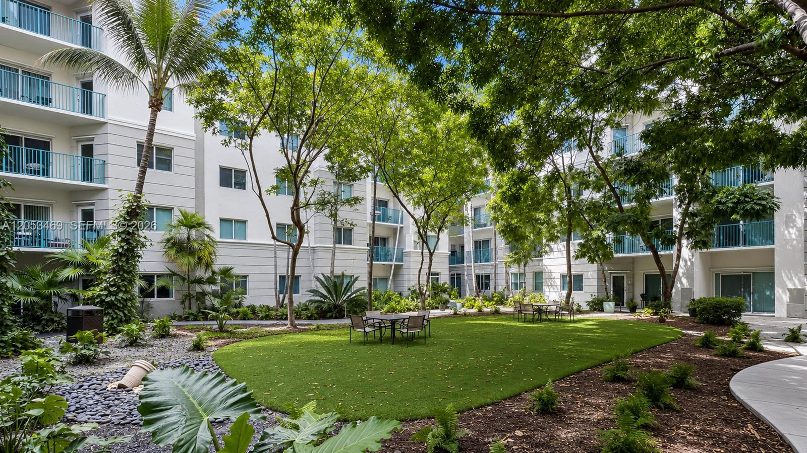 A12053469 Property Photo 23