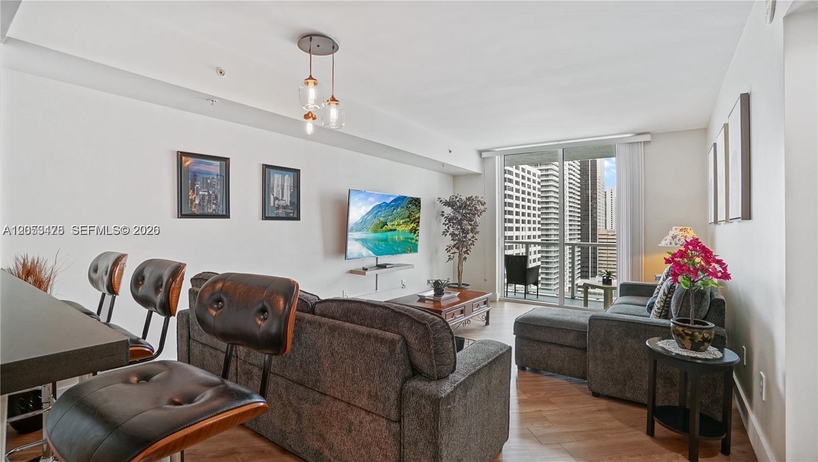 A12053478 Property Photo 12