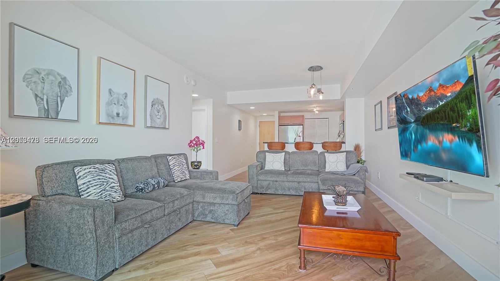 A12053478 Property Photo 13