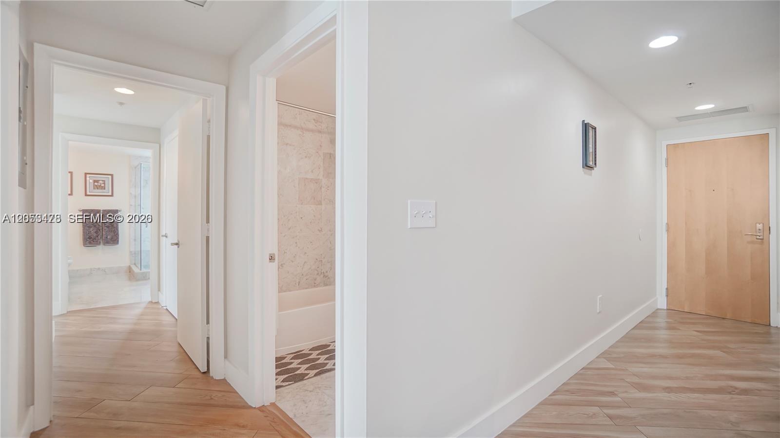 A12053478 Property Photo 14