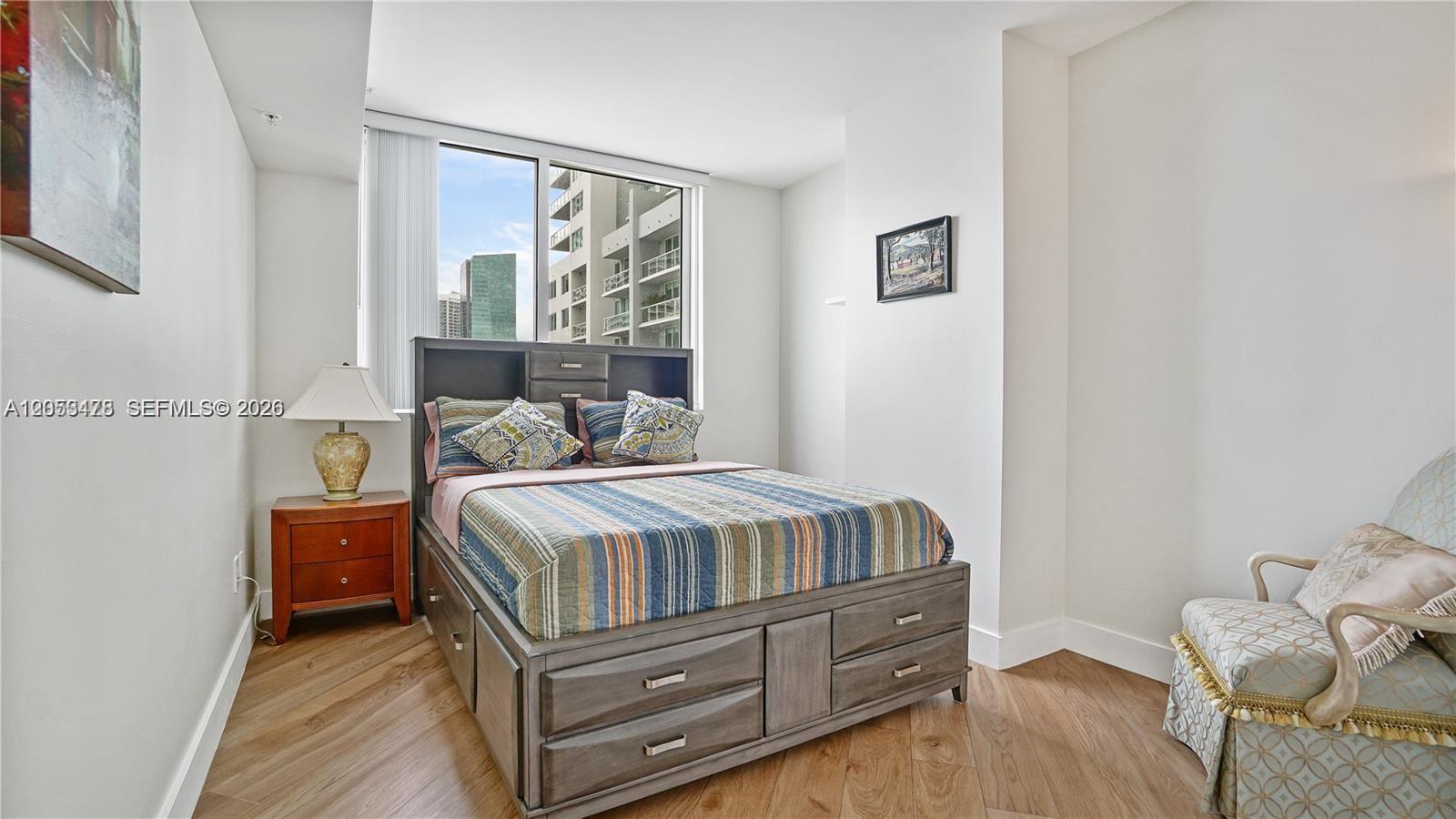A12053478 Property Photo 18