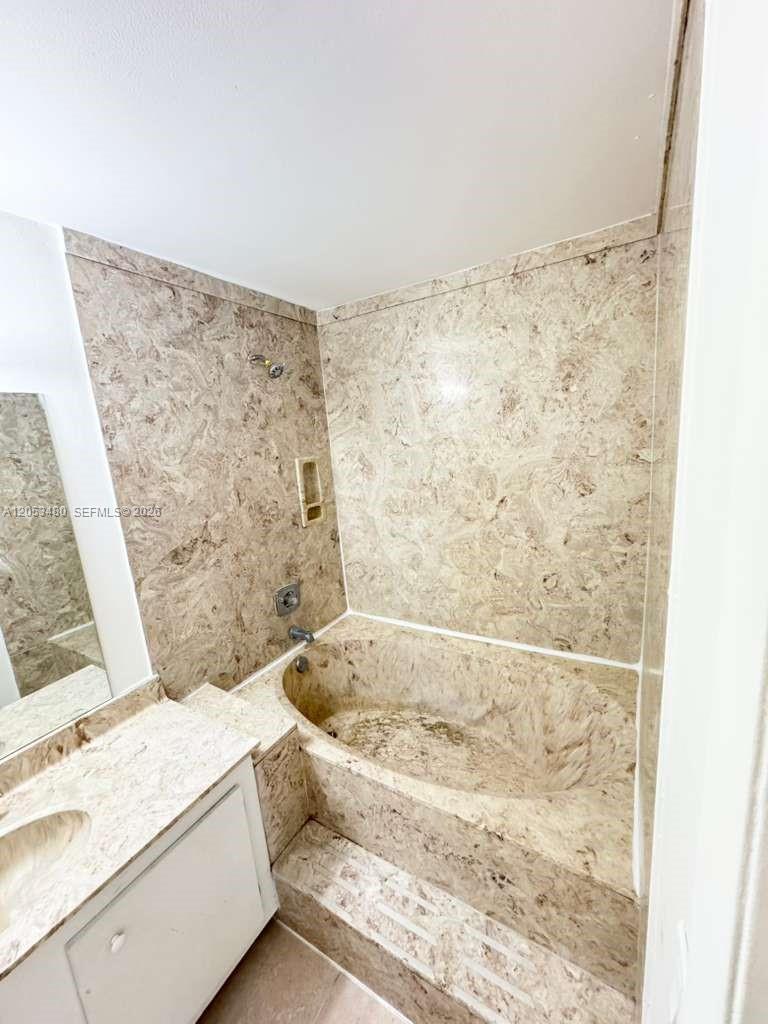 31 Crossings Circle G Property Photo 15