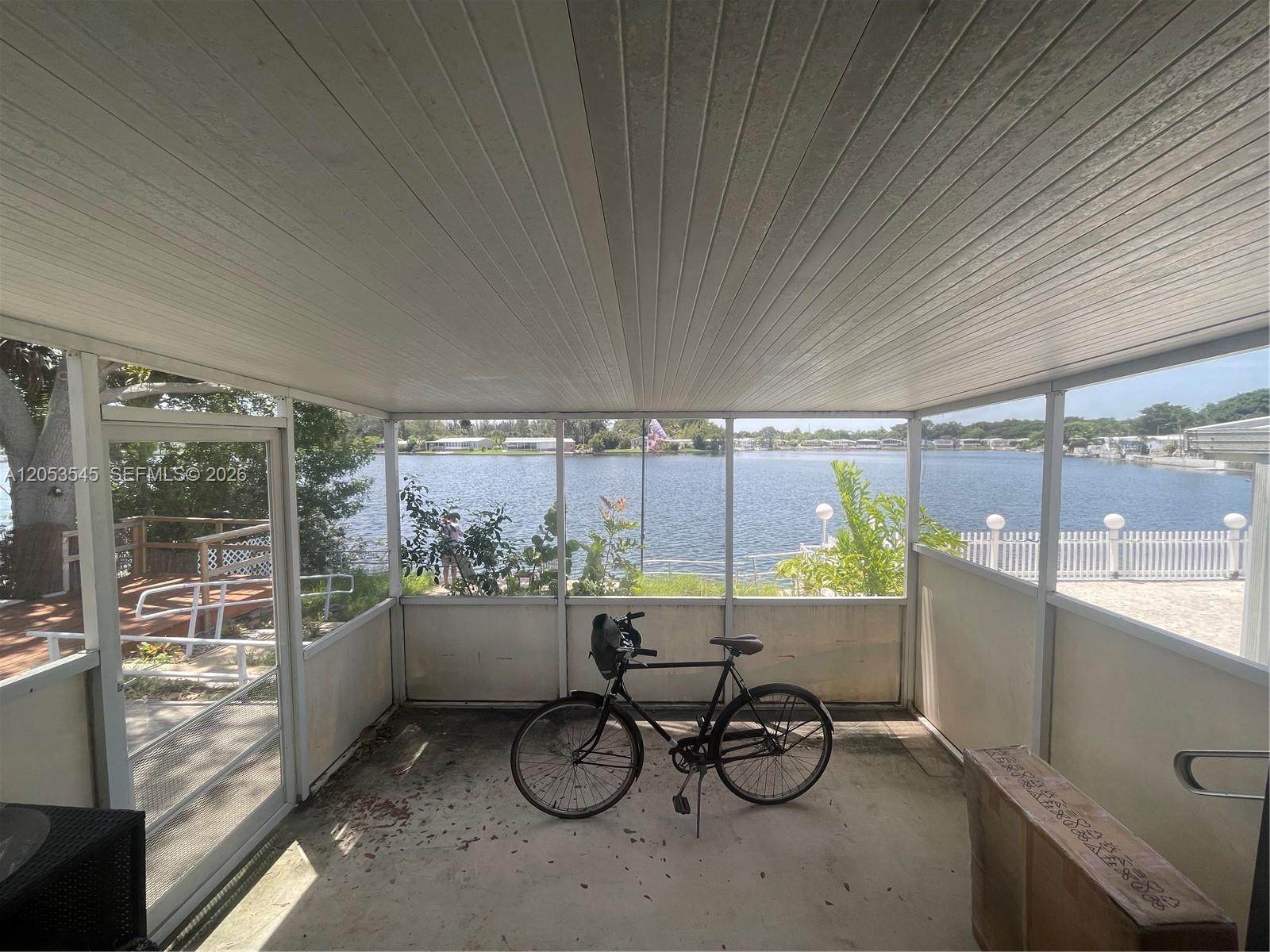 3070 Cove Drive Property Photo 16
