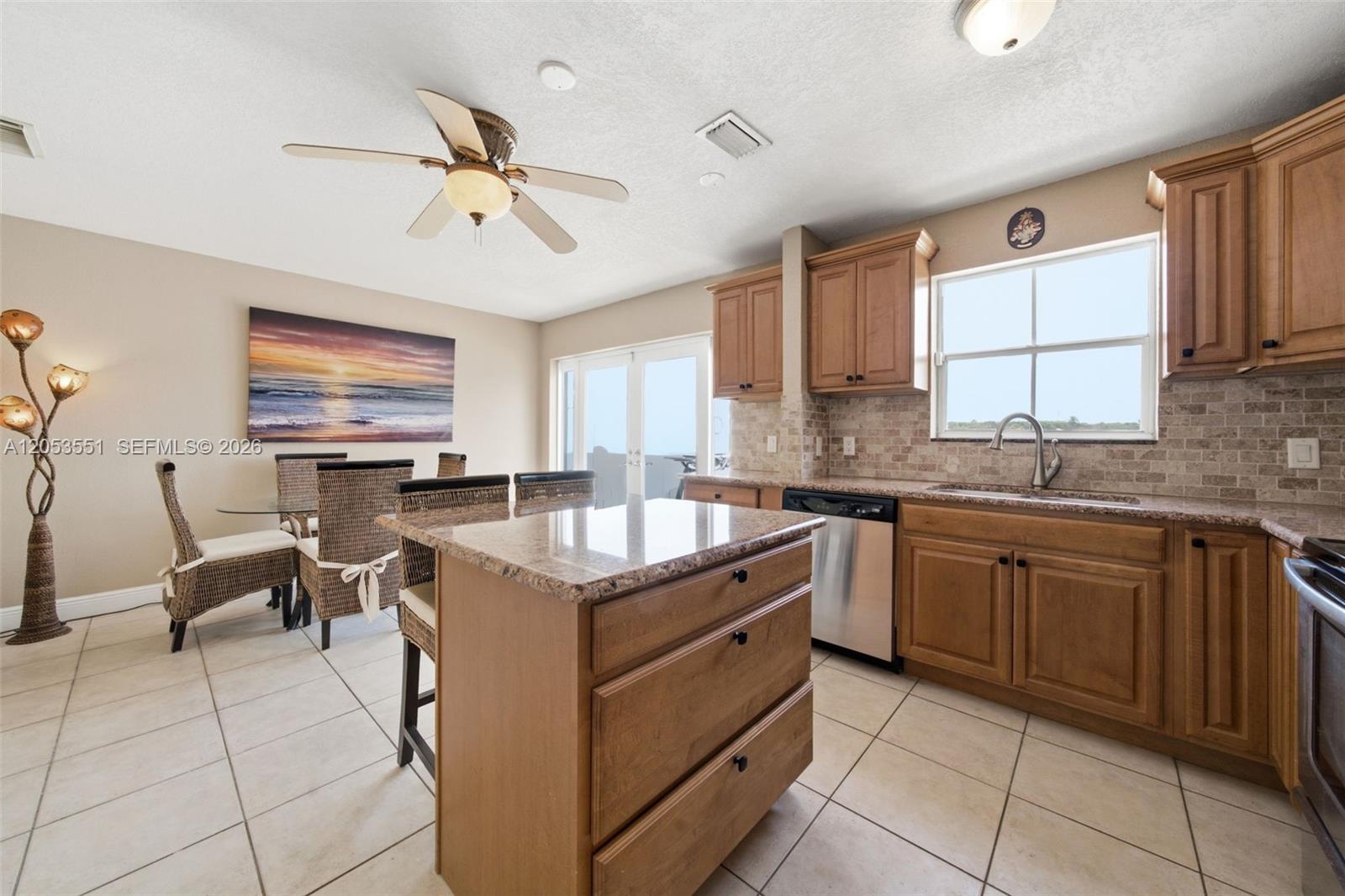 6633 Bayfront Drive Property Photo 7