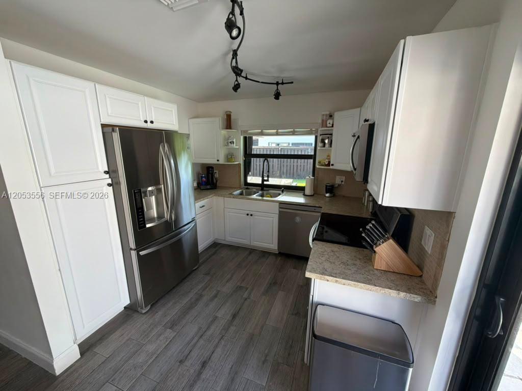 1490 Flamingo Court Property Photo 15