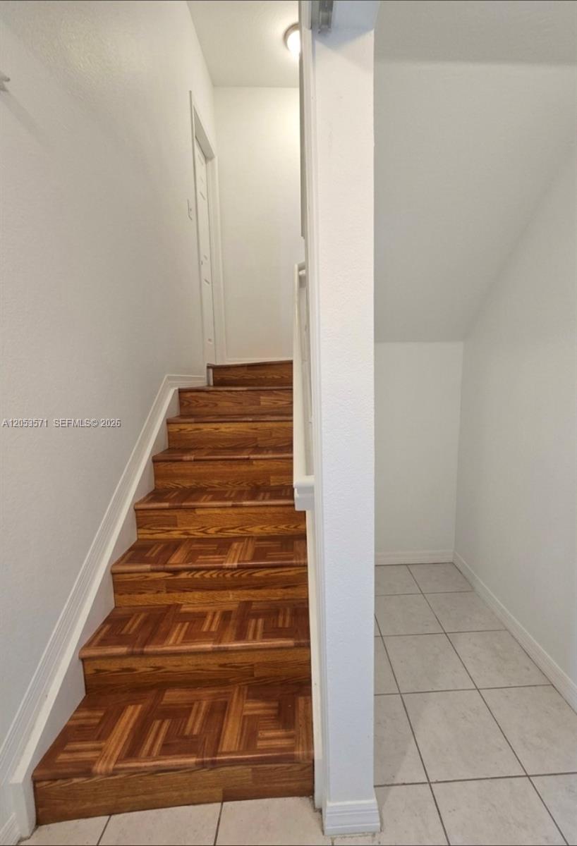 8936 W Flagler Street 204 Property Photo 4