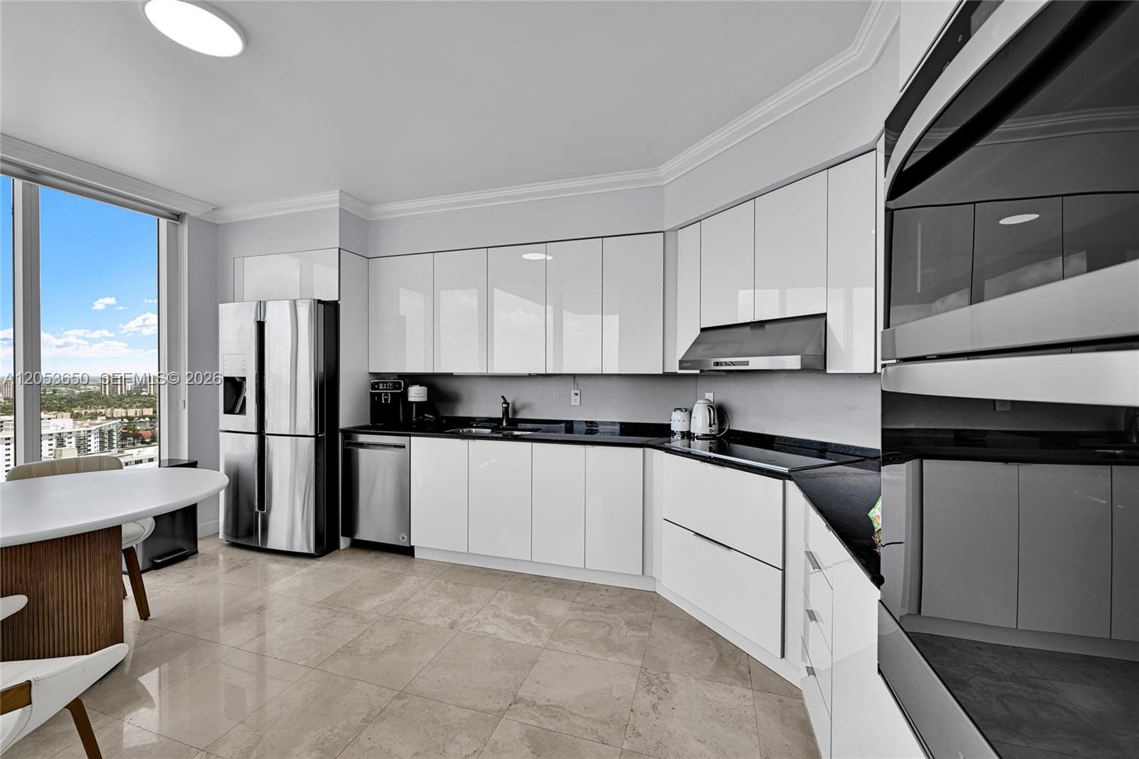 19111 Collins Avenue 2704 Property Photo 11