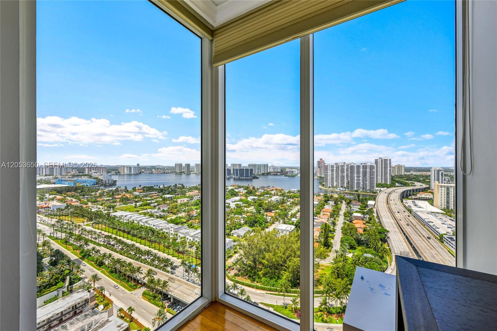 19111 Collins Avenue 2704 Property Photo 33