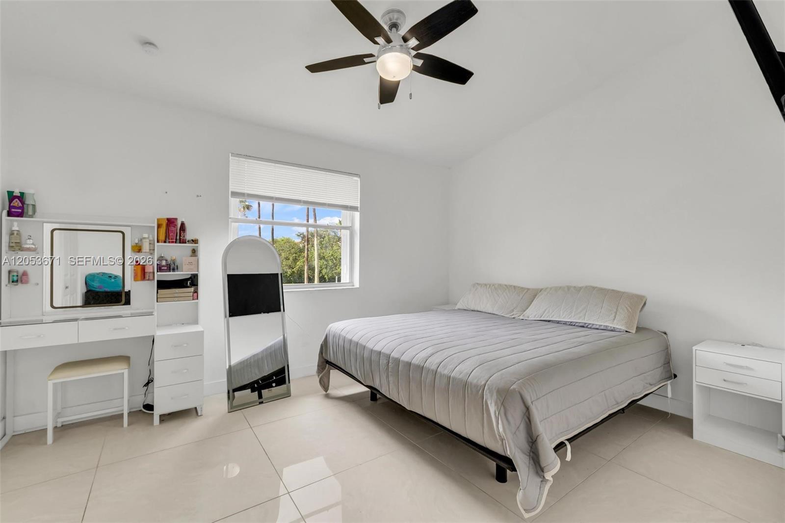 8140 Sw 209th Street Property Photo 32