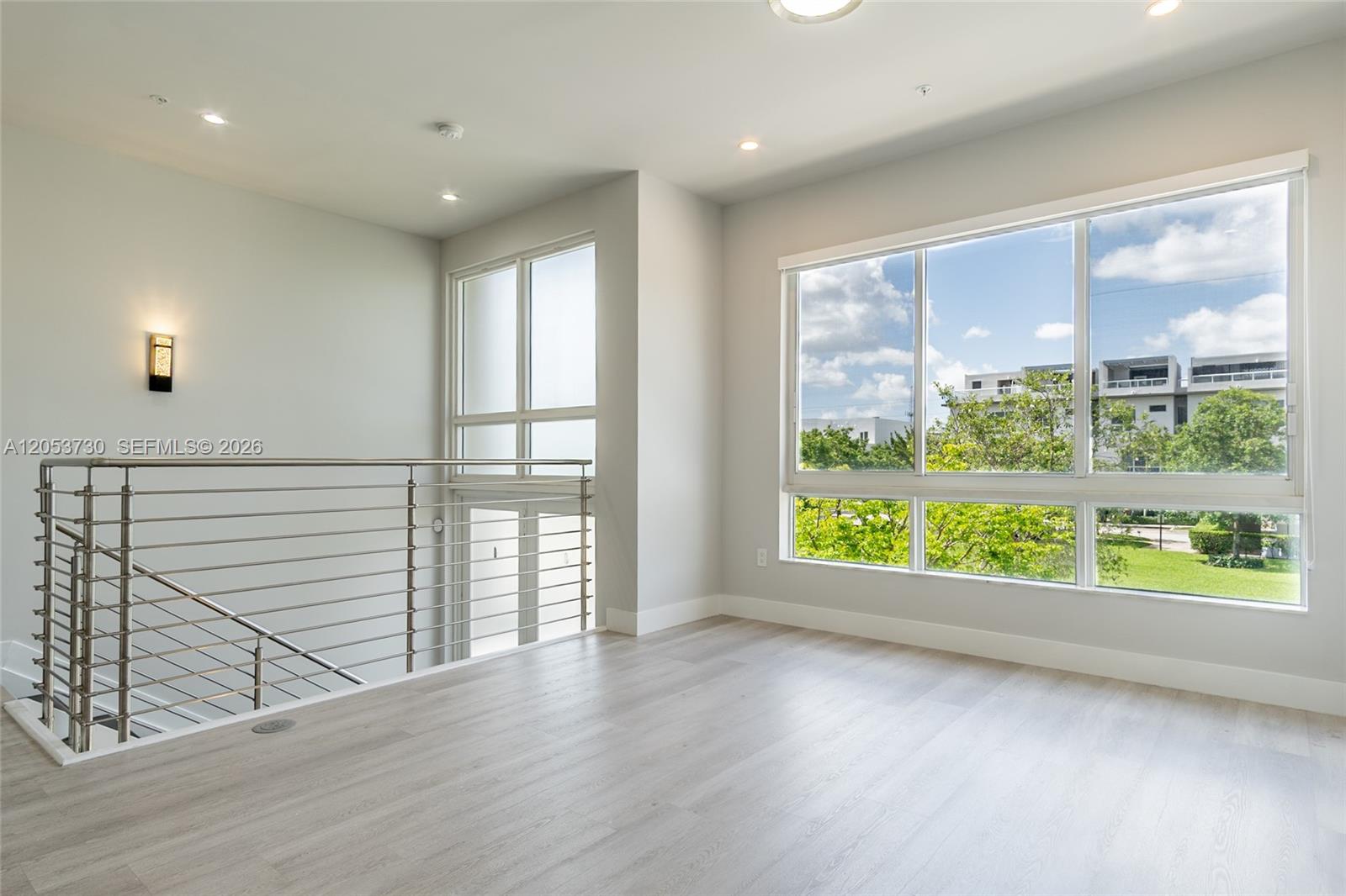 A12053730 Property Photo 1