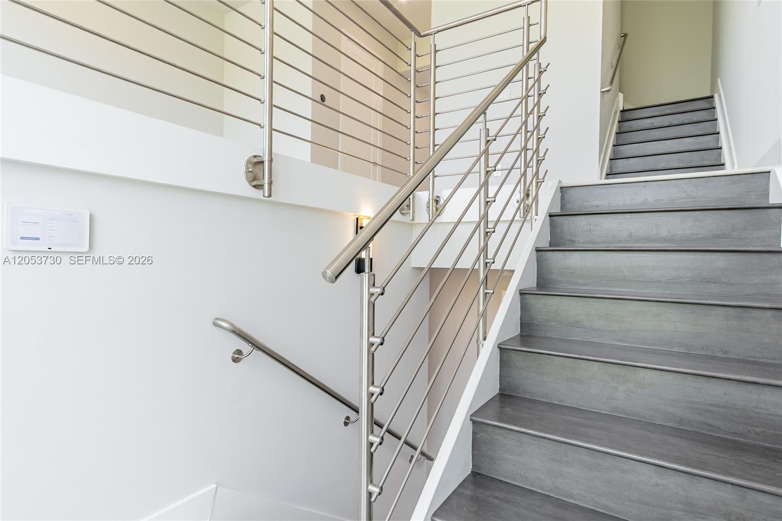 A12053730 Property Photo 5