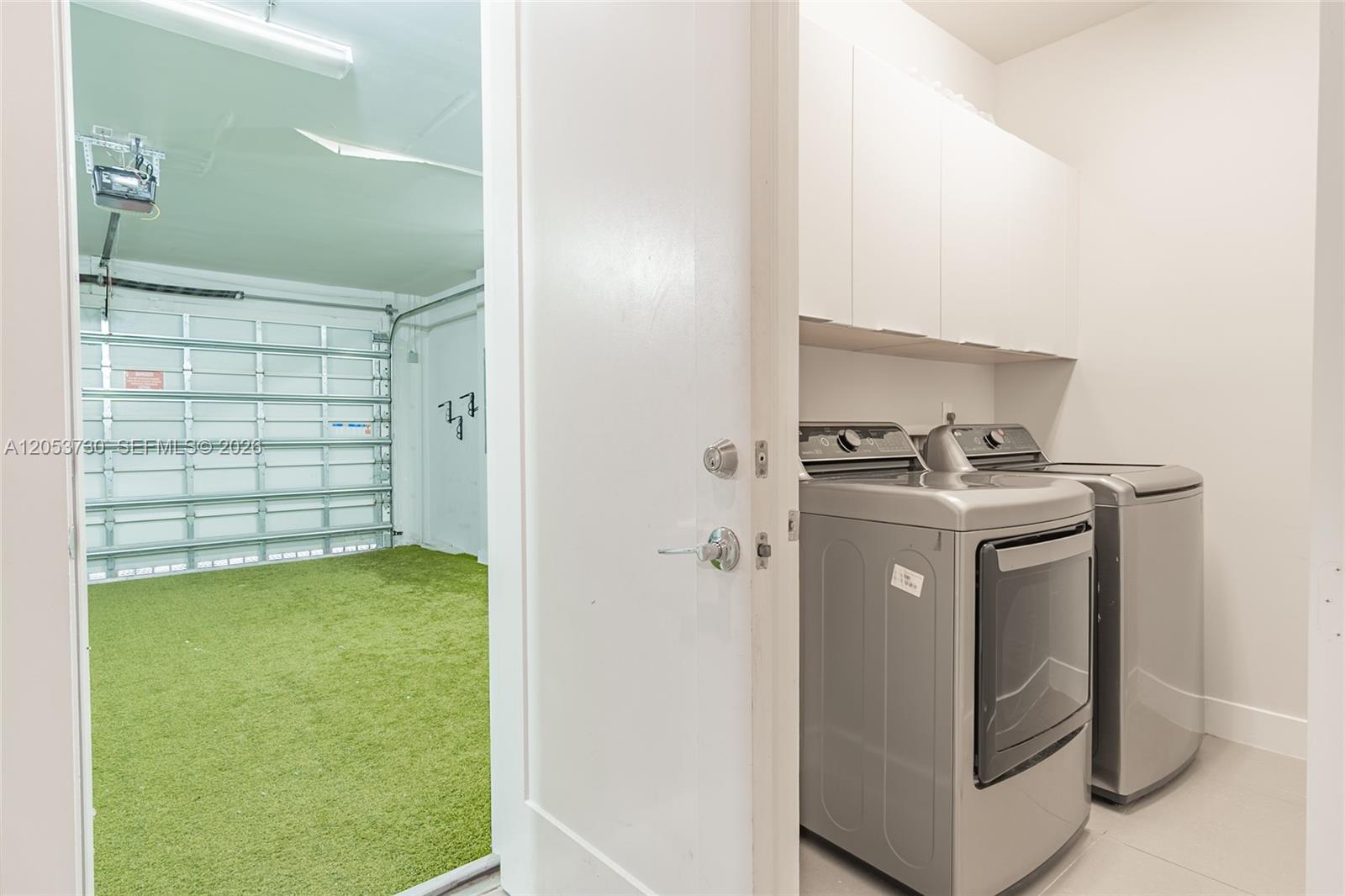 A12053730 Property Photo 16