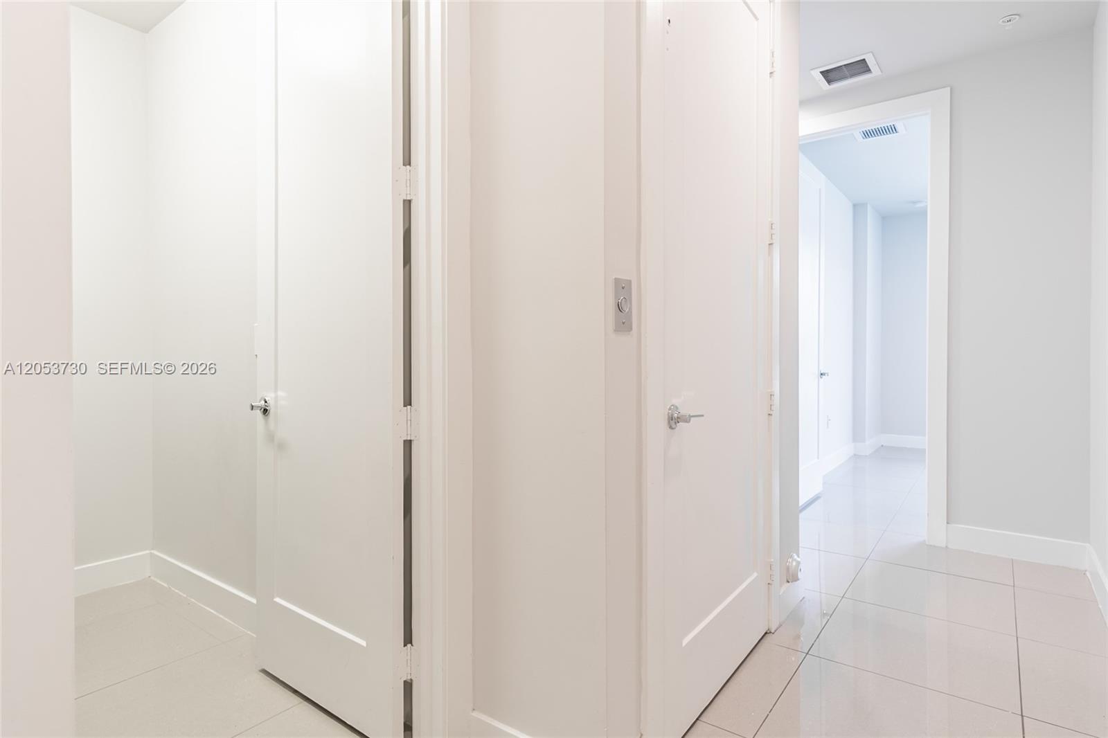 A12053730 Property Photo 17