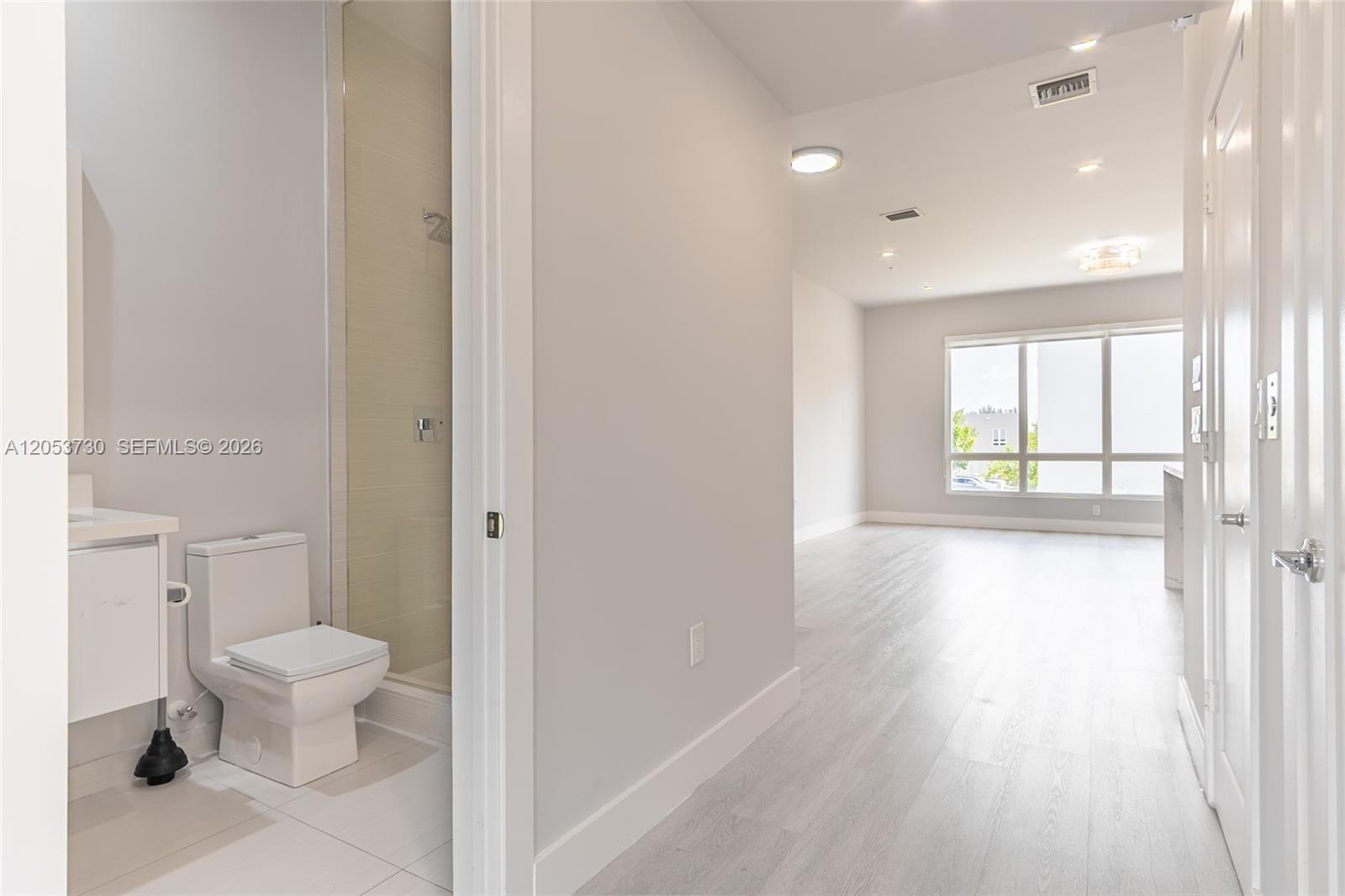 A12053730 Property Photo 23