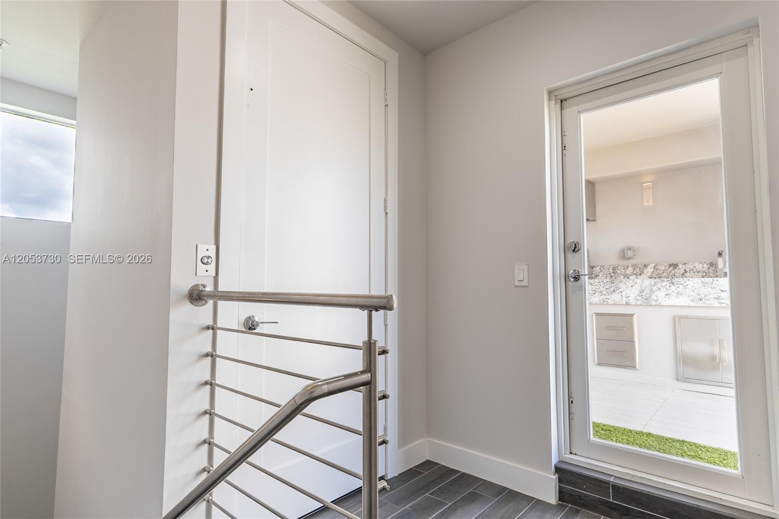 A12053730 Property Photo 38