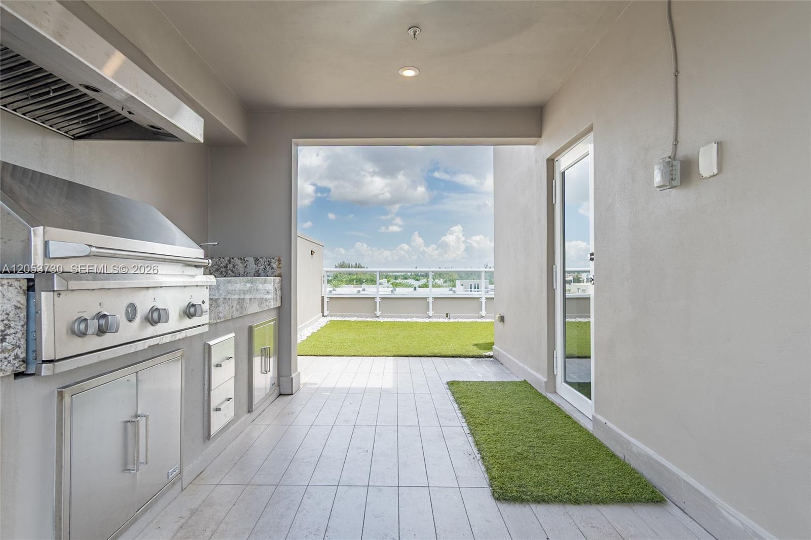 A12053730 Property Photo 41
