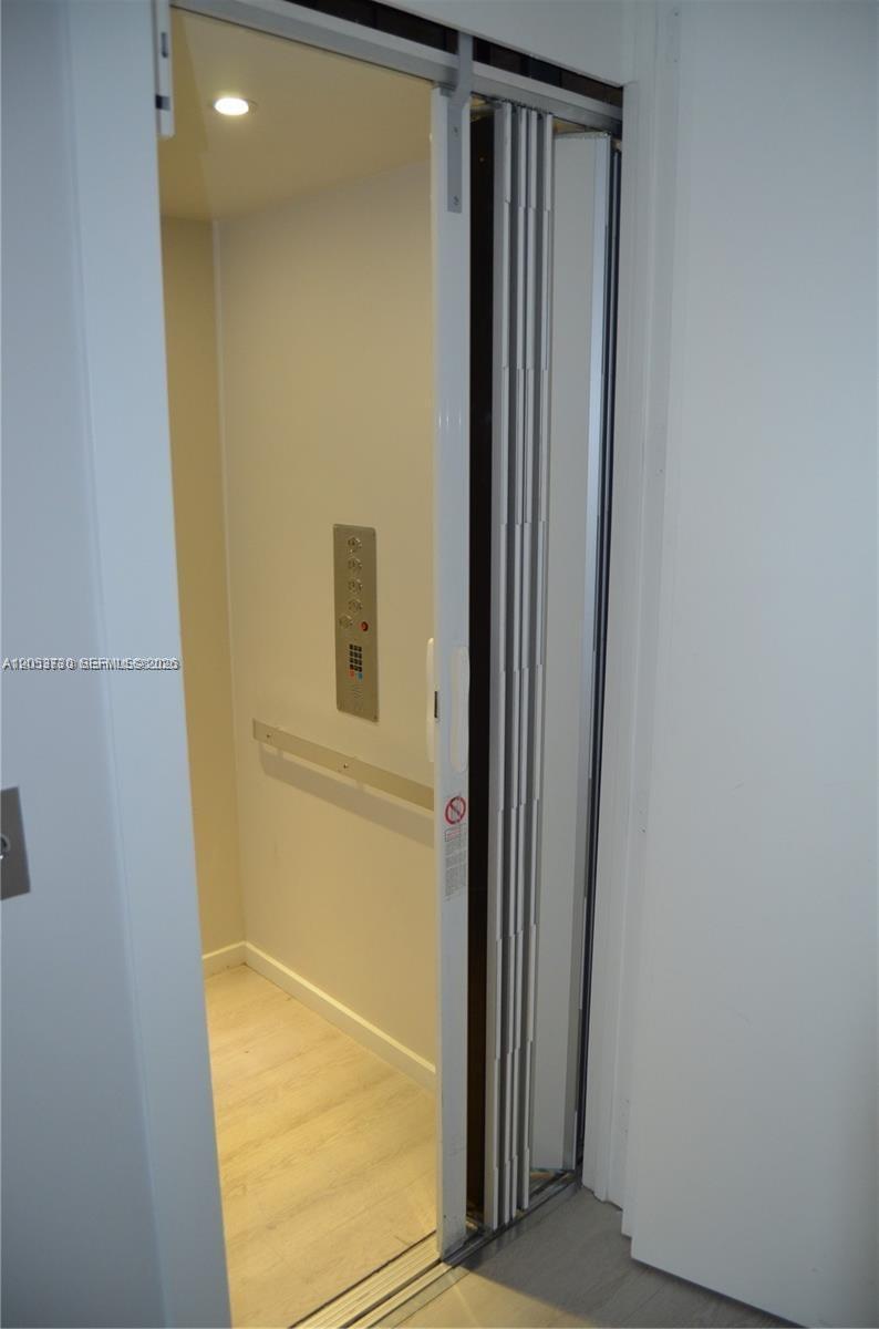 A12053730 Property Photo 55