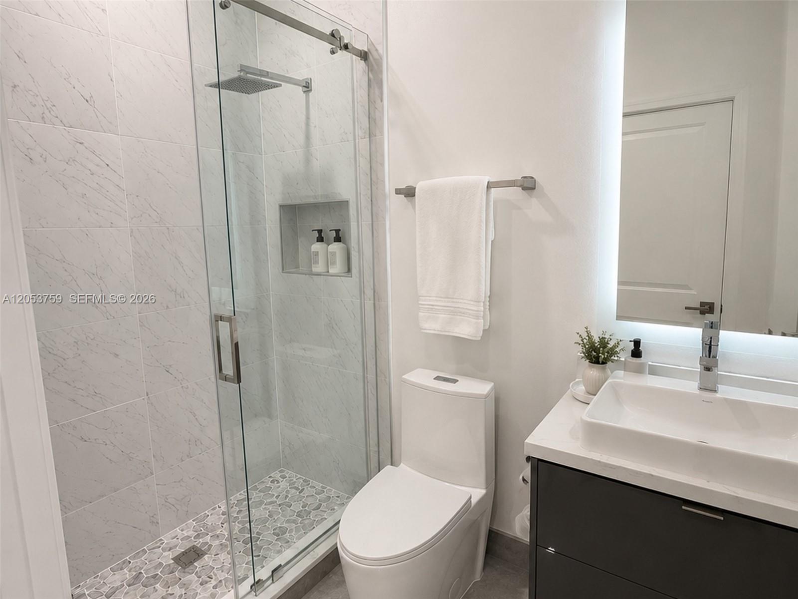 A12053759 Property Photo 15